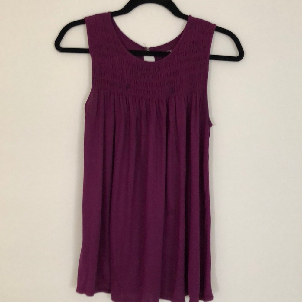 Loft sleeveless smock top